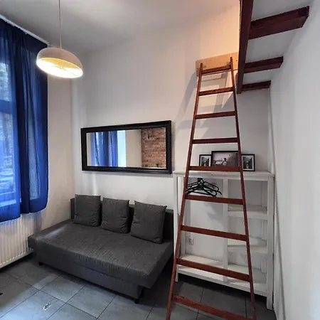 Damrota With Mezzanine L شقة *